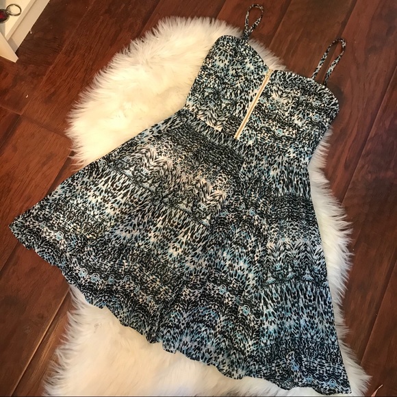 Zipper-front Guess dress - Picture 2 of 7